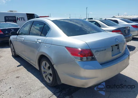 2009 Honda Accord 2.4 Ex-L z USA, uszkodzony, nr VIN 1HGCP26819A021000